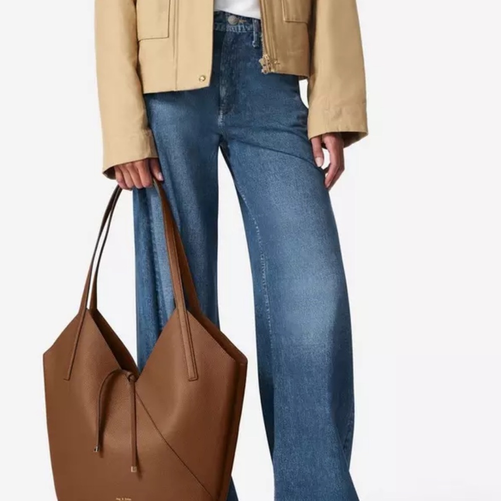 Alix Leather Tote NWT - Picture 2 of 9